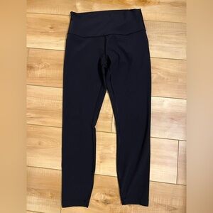SOLD !!!    Lululemon Wunder Under Full on Luxstreme 25”
